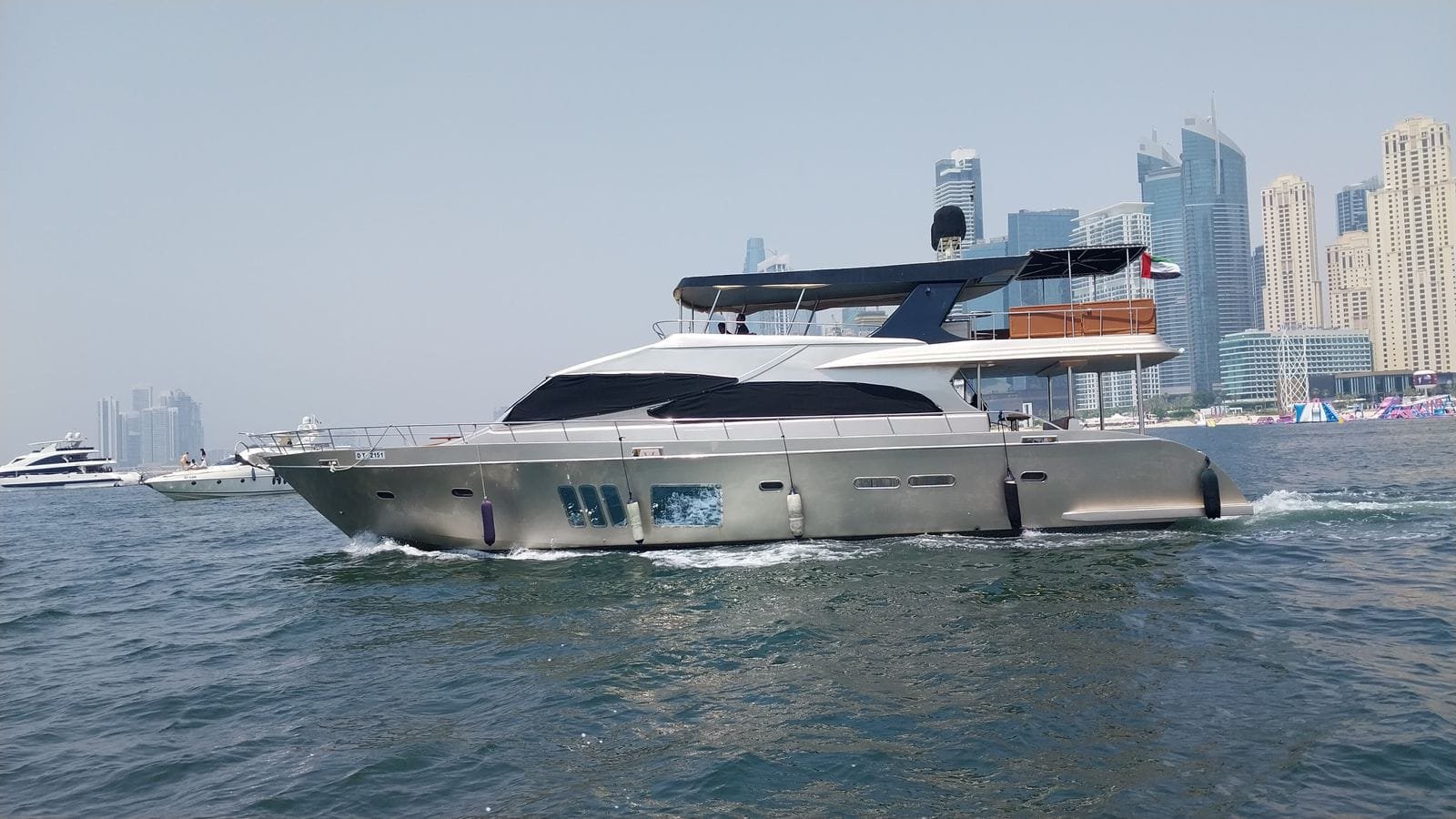 Luxury 90ft Yacht